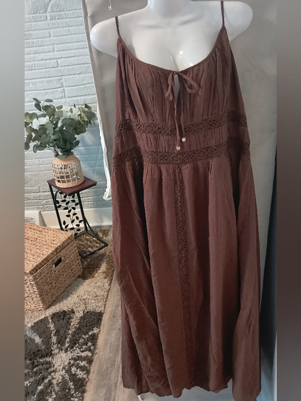 American Eagle Tie-Front Lace Midi Dress - Picture 9 of 13